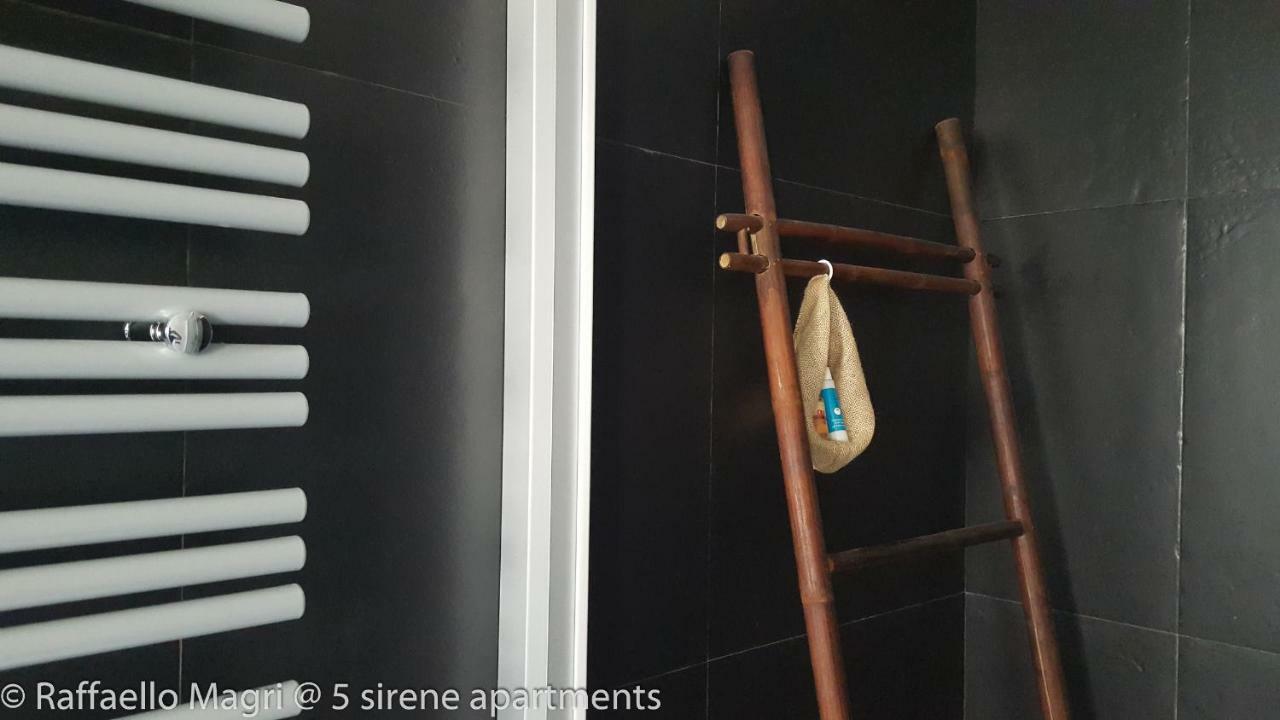 לינה וארוחת בוקר נאפולי 5 Sirene מראה חיצוני תמונה